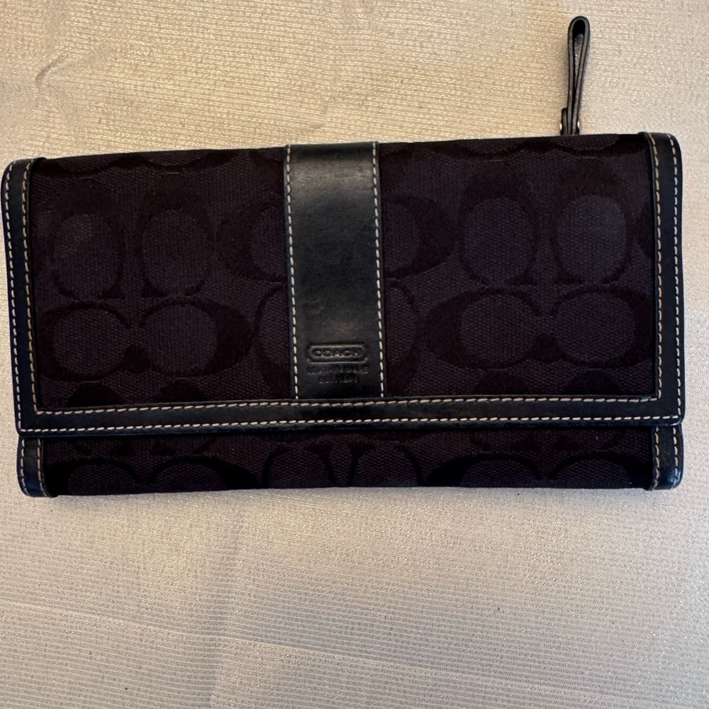 Vintage Coach Black Signature Long Wallet